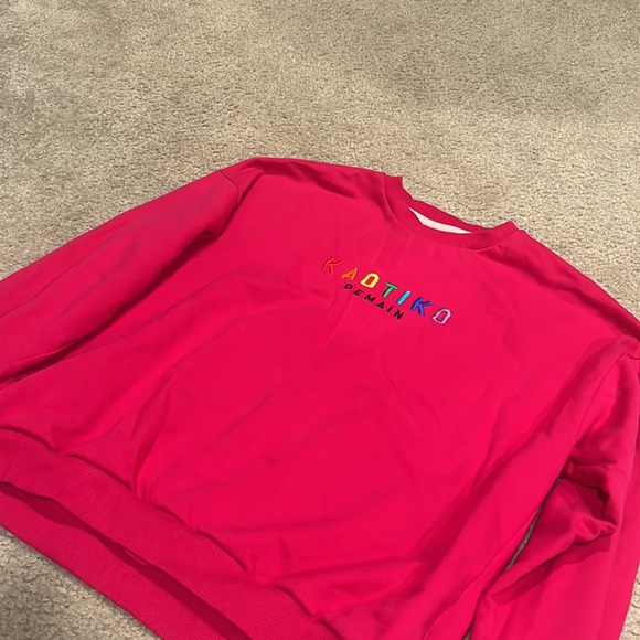 Pink cropped crew neck from Spain - Picture 2 of 4